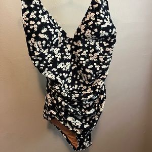 Navy blue floral Ruched V neck swimsuit